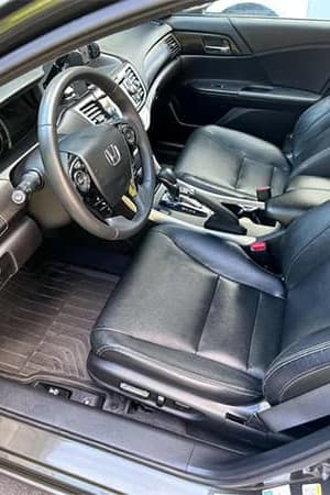 Honda Accord: interior completamente transformado — bancos, painel e tapetes — after
